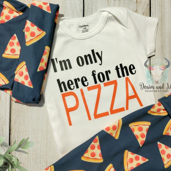 Pizza Bodysuit Gift Set- I'm Only Here for the Pizza Bodysuit Coming Home Outfit