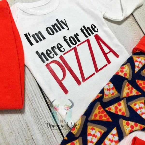 Pizza Bodysuit Gift Set- I'm Only Here for the Pizza Bodysuit Coming Home Outfit