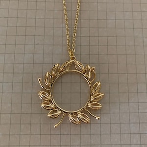 laurel leaf necklace, leaves circlet, gold leaf necklace, gold leaf jewelry, gold leaf pendant, laurel leaf jewelry, laurel leaf wreath