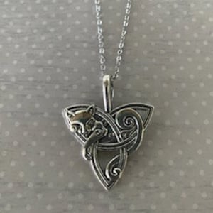 viking fox necklace, fox necklace, fox necklace silver, silver fox necklace, amulet necklace, fox jewelry, fox pendant, fox pendant silver