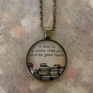 Book Lover Gift - Book Jewelry - Book Jewellery - Book Necklace - Librarian Gift - Reading Gifts - Reading Jewelry - Reading Necklace - Gift