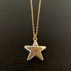 two-color zig zag star necklace, gold star necklace, silver star necklace, star necklace, star necklace gold, star necklace silver, star