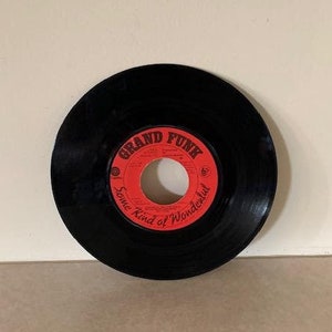 vintage 45 vinyl record, 45 records, 45 vinyl, vintage records, old records, records vinyl, 1970s vintage, vinyl records, 45 rpm records