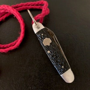 vintage girl scout pen knife, vintage girl scout, utica cutlery, vintage cutlery, girl scout vintage, vintage camping, vintage knives, carve