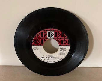 vintage 45 vinyl record, 45 records, 45 vinyl, vintage records, old records, records vinyl, 1960s vintage, vinyl records, 45 rpm records