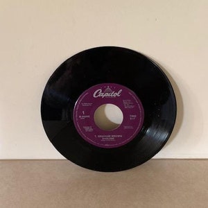 vintage 45 vinyl record, 45 records, 45 vinyl, vintage records, old records, records vinyl, 1980s vintage, vinyl records, 45 rpm records