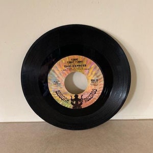 vintage 45 vinyl record, 45 records, 45 vinyl, vintage records, old records, records vinyl, 1960s vintage, vinyl records, 45 rpm records