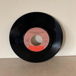 vintage 45 vinyl record, 45 records, 45 vinyl, vintage records, old records, records vinyl, 1970s vintage, vinyl records, 45 rpm records