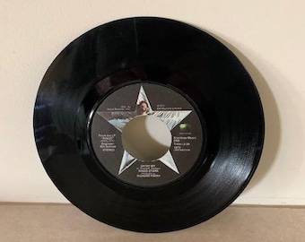 vintage 45 vinyl record, 45 records, 45 vinyl, vintage records, old records, records vinyl, 1970s vintage, vinyl records, 45 rpm records