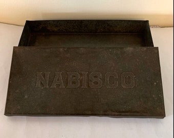 vintage nabisco tin, vintage tin, vintage tin box, vintage metal box, tin box vintage, tin vintage, nabisco tin, nabisco cracker tin, tin