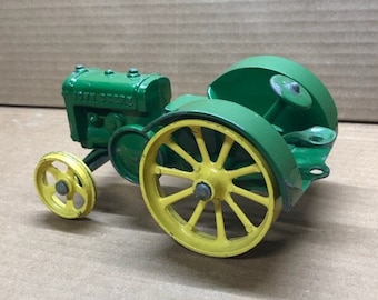 vintage 1990's toy tractor, vintage toy tractor, steel toy, john deere vintage, vintage john deere, vintage tractor, vintage farm toys, toys