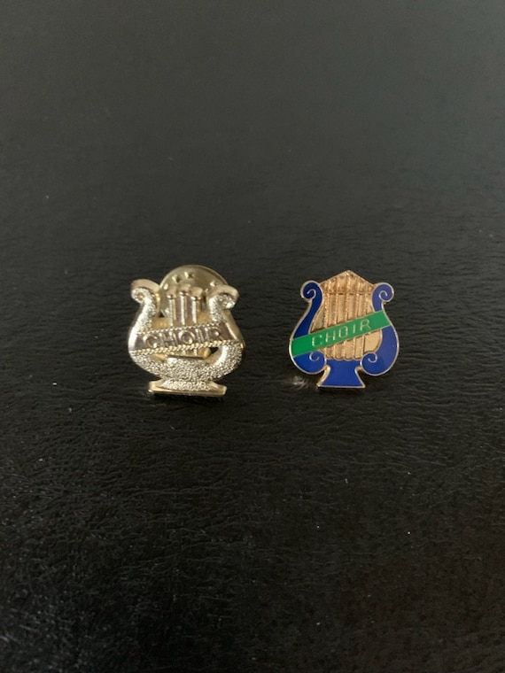 2 vintage choir pins, choir pins vintage, choir pi