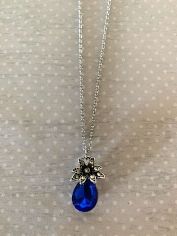 Royal stone best sale jewellery