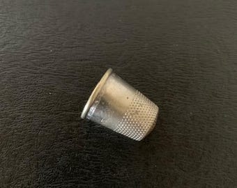 vintage metal thimble, vintage thimble, metal thimble, antique thimble, sewing thimble, thimble for sewing, 1940s sewing, seamstress gift
