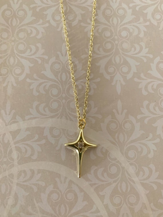 ※特別値下げ！Star Necklace Gold Gold Plated Alloy Cubic Zirconia Large Star Pendant 6mm 24