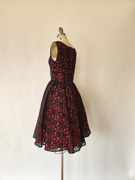vintage 1950s red satin and black lace fit and fl… - image 5