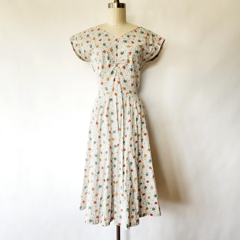 white fit and flare dress with sleeves Long Sleeve Lace purple dress shoes African Print Dresses, Latest Color:Dusty Mauve