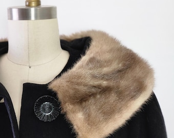 vintage mid-century 1950s fur trim collar - The Forstmann Coat - 1x large