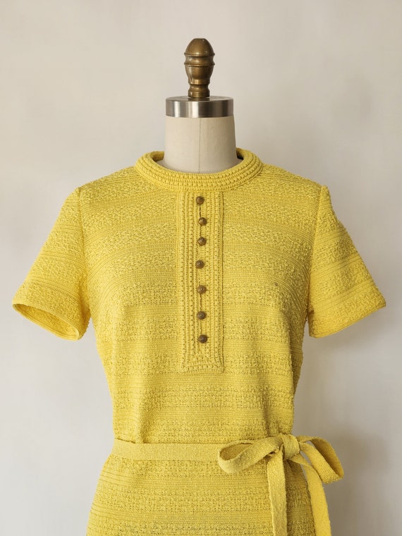 vintage 1960's mid-century sunshine yellow knit d… - image 2