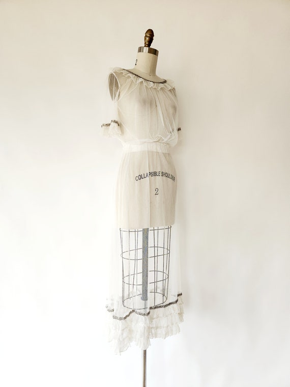 antique / vintage 1930s white netting and beaded … - image 9