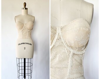 vintage  bra - 1950s - 1960s beige lace and bra - size 34C / Bustier/ Longline Bra / corset - Boostie large