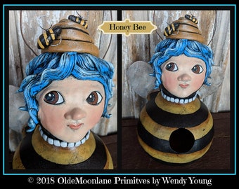 Honey Bee Gourd Birdhouse