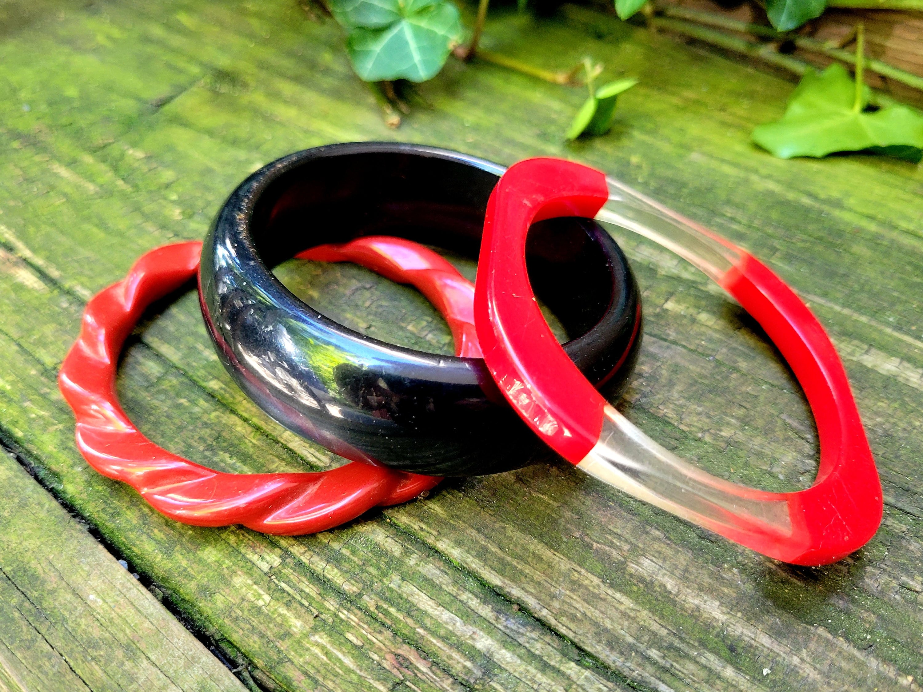 3 Vintage Plastic Bangle Bracelets Etsy Canada