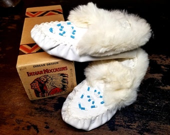 Vintage No. 4 Baby Moccasins White Leather and Rabbit Fur