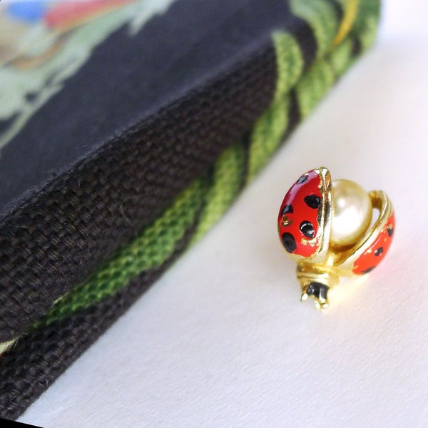 Lucky Ladybug Pin, Ladybug Tie Tack, Shabby Chic Bug Pin, Red Black Enamel Insect, Vintage Jewelry, Good Luck Gift, Lucky Ladybug