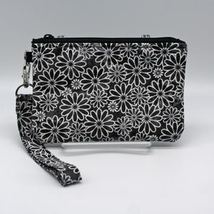 Daisy Wrist Wallet: Zippered Wristlet with Detachable Lanyard