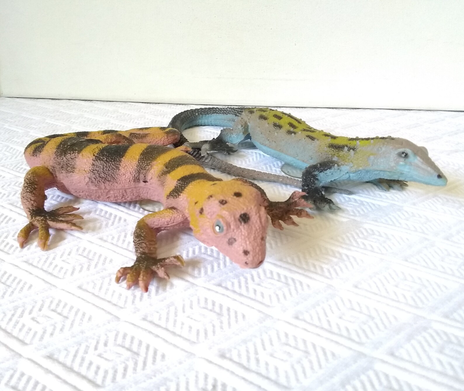 Vintage Toy Lizards Made by Imperial Set of 2 Suction Cup Etsy