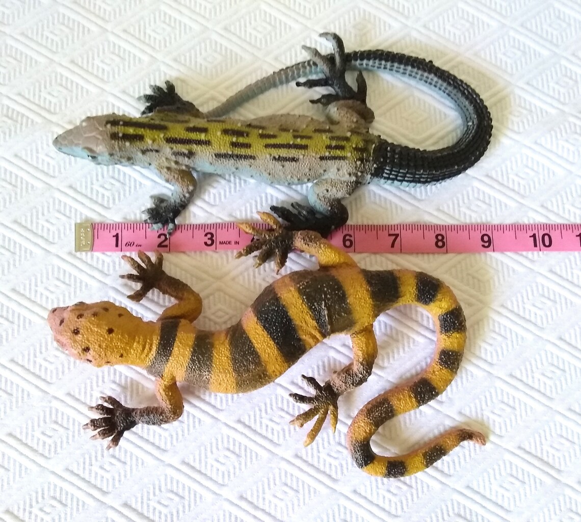 Vintage Toy Lizards Made by Imperial Set of 2 Suction Cup Etsy UK