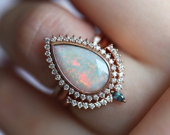 Australian opal ring set, Unique pear opal ring set with diamonds