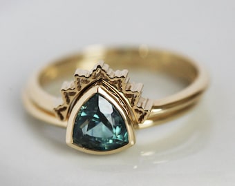 Green Blue Sapphire Solitaire Ring with Yellow Gold Lace band, Simple Sapphire Engagement Ring Set