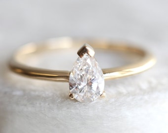 Pear Diamond Ring, Solitaire Pear Diamond Ring Prong Set, Pear Diamond Solitaire Ring 18k