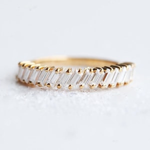 Baguette Diamond Half Eternity Women&#39;s Wedding Band, 14K 18K PLATINUM
