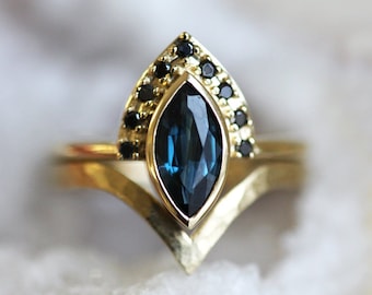 Blue sapphire & diamond ring or set, Marquise cut black diamonds engagement ring, Hammered wedding band