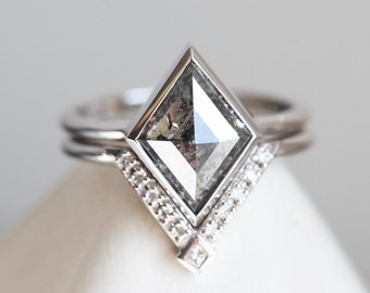 Salt and Pepper Kite Diamond Set, Natural Diamond Engagement Ring, Geometric Diamond Ring with V matching diamond Band