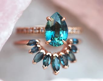 Teal Sapphire Ring Set, Pear teal sapphire with marquise teal sapphire crown ring, Blue green sapphire engagement ring set