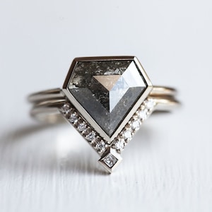 Shield Diamond Ring Set, Salt Pepper Diamond Ring Set with Shield Shaped Diamond, Geometric Diamond Engagement Ring Set image 1