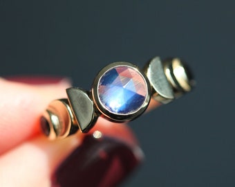 Moonstone Moon Phase Ring with Spinels, Gold Moon phase ring, Unique moonstone galaxy ring