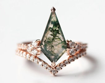 Unique engagement ring set, Moss agate & diamond set, Kite cut geometric set, Chevron wedding band