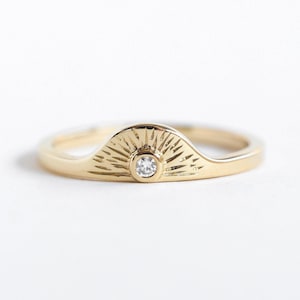 Sunset diamond ring, Unique round diamond ring Half moon