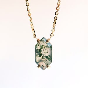 Hexagonal Moss Agate Necklace, Natural Stone with Inclusions, Yellow Gold Jewelry