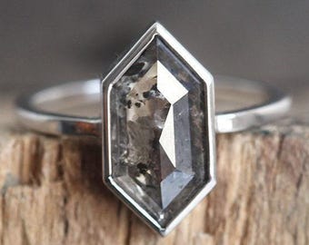 Rose Cut Grey Diamond Ring with Hexagon Diamond, Modern Solitaire Engagement Ring, Alternative Ring by Minimalvs