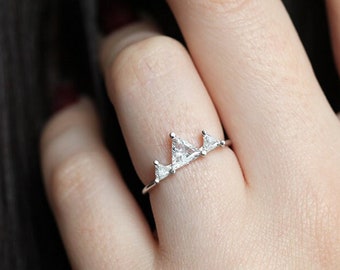 Unique Triangle Diamond Ring, Half Carat Diamond Mountain Ring with trillion diamonds, Three Stone Ring by Minimalvs