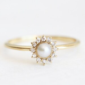 Gold Pearl Ring, Halo Diamond Pearl Ring, 14k Freshwater Pearl Ring, 18k Gold Ring image 2