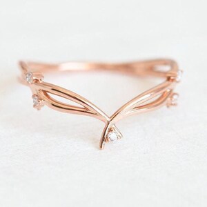 Floral wedding band, Twig & leaf ring, Rose gold ring, Delicate diamond band, Ivy engagement band