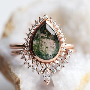 Moss agate engagement ring set, Pear gemstone set, Vintage mossy bridal halo ring