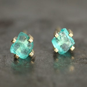Raw Mint Apatite Studs, Simple Green Earrings, 14k Solid Gold image 1